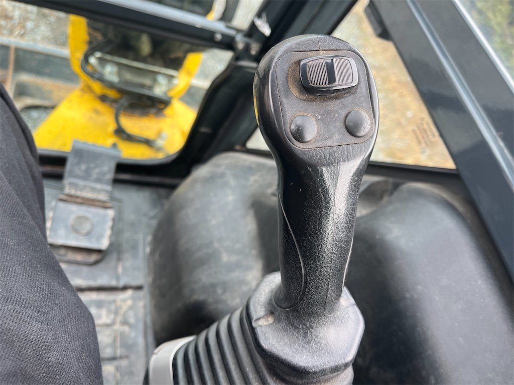 KOMATSU PC55MR-3 19 komatsu pc55mr 3 – 5t4 – 4 244 h – 2014