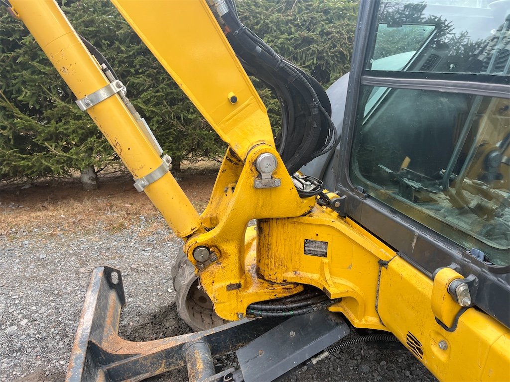 KOMATSU PC55MR-3 31 komatsu pc55mr 3 – 5t4 – 4 244 h – 2014