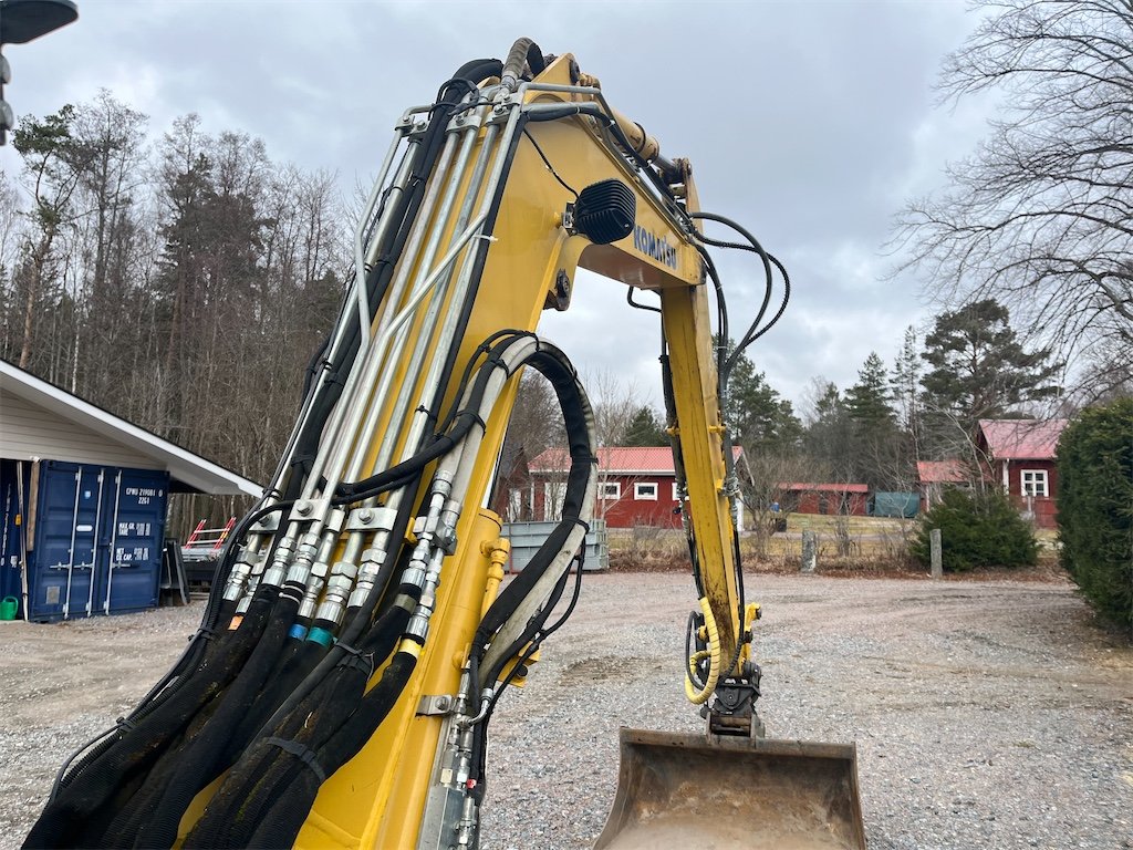 KOMATSU PC55MR-3 37 komatsu pc55mr 3 – 5t4 – 4 244 h – 2014