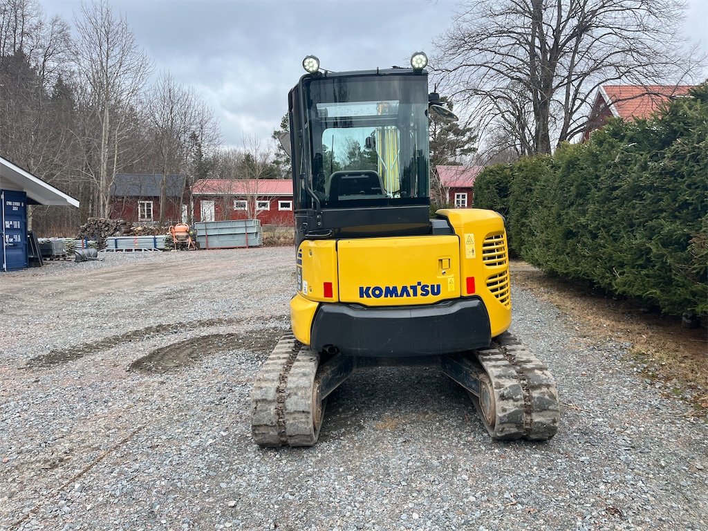 KOMATSU PC55MR-3 4 komatsu pc55mr 3 – 5t4 – 4 244 h – 2014