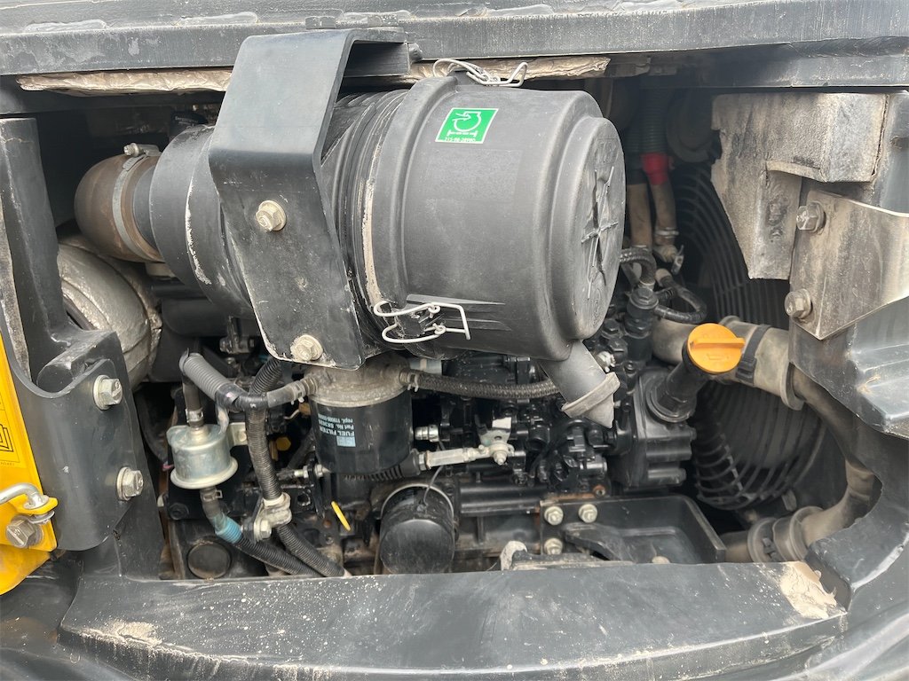 KOMATSU PC55MR-3 60 komatsu pc55mr 3 – 5t4 – 4 244 h – 2014