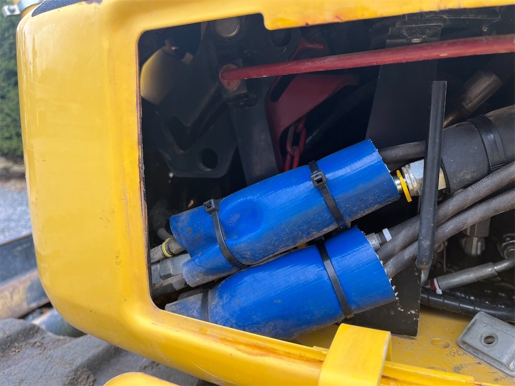 KOMATSU PC55MR-3 74 komatsu pc55mr 3 – 5t4 – 4 244 h – 2014