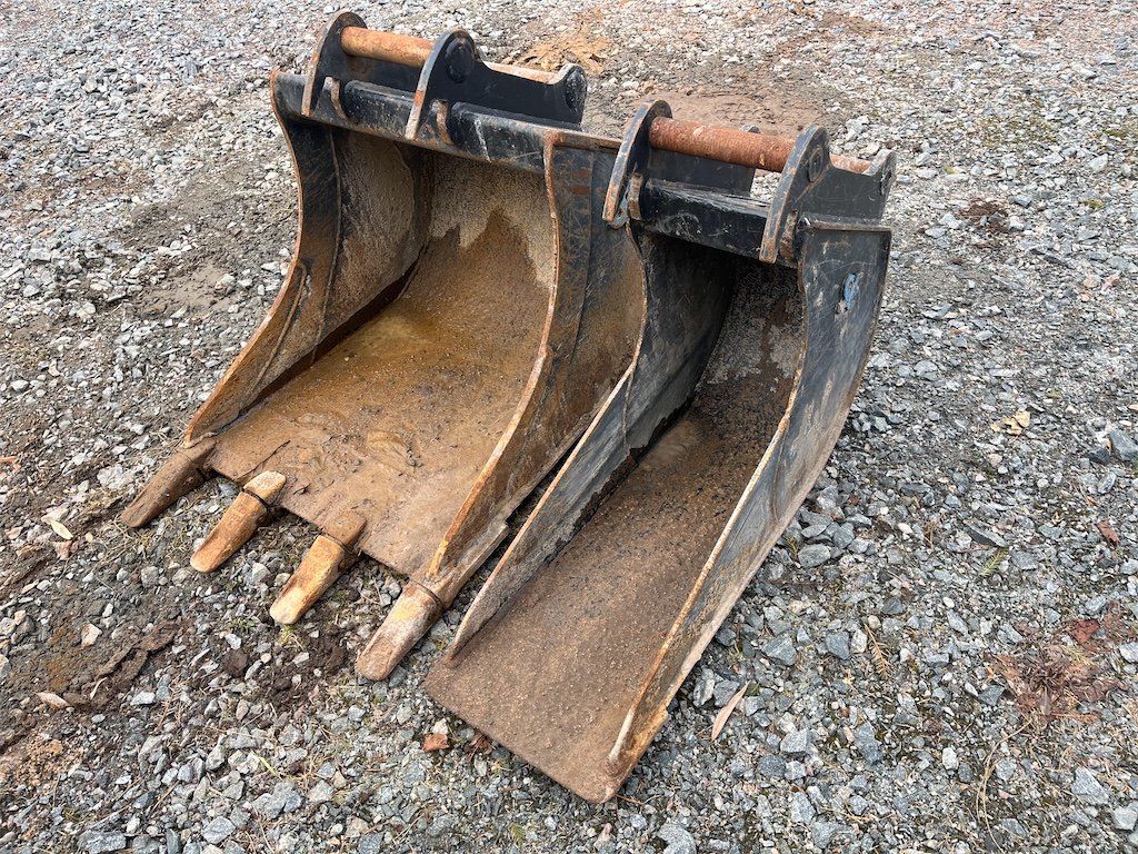 KOMATSU PC55MR-3 85 komatsu pc55mr 3 – 5t4 – 4 244 h – 2014