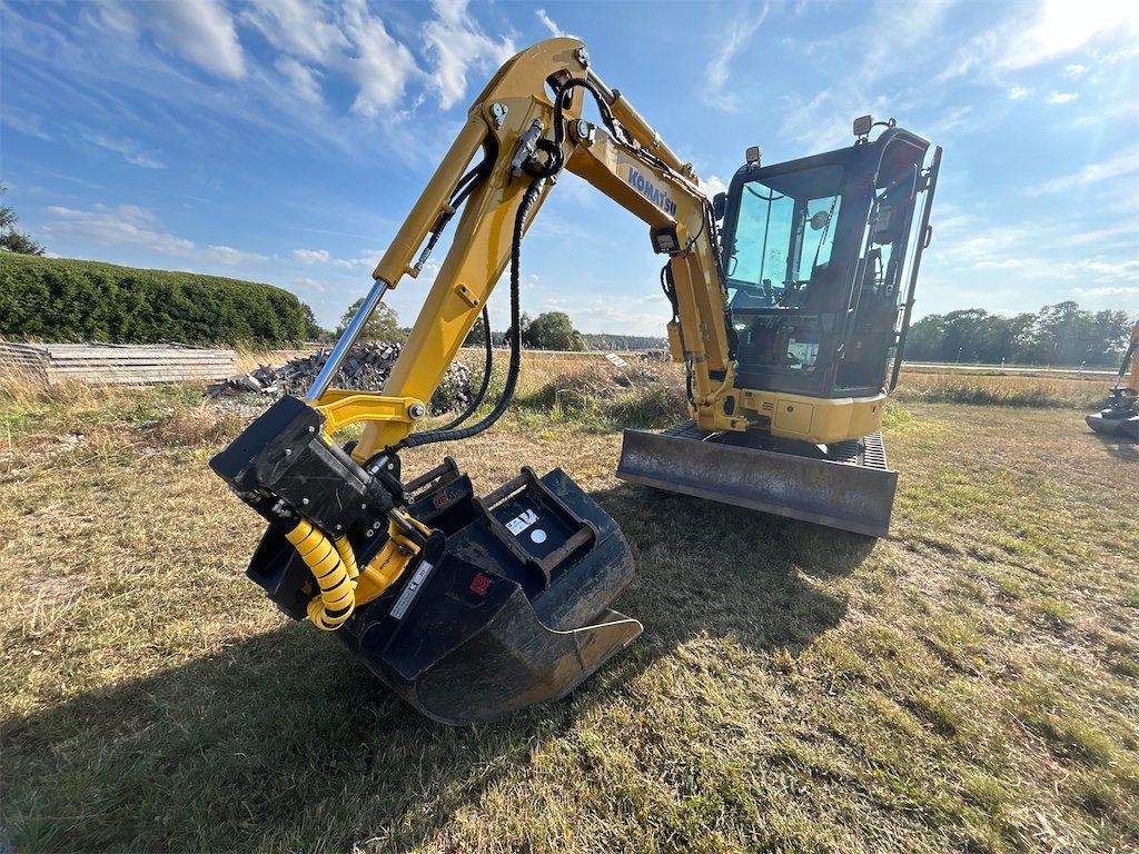 Komatsu PC26MR-5 8 komatsu pc26mr 5 – 2t7 – 739,7 h – 2022