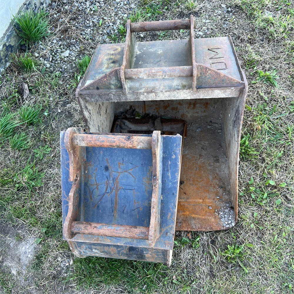 Komatsu PC55MR-3 7 komatsu pc55mr 3 – 5t3 – 4 625 h – 2012