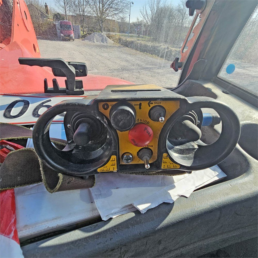 Manitou MRT 2150 Turbo Privilege 6 manitou mrt 2150 turbo privilege 21 m 9 410 h 2010