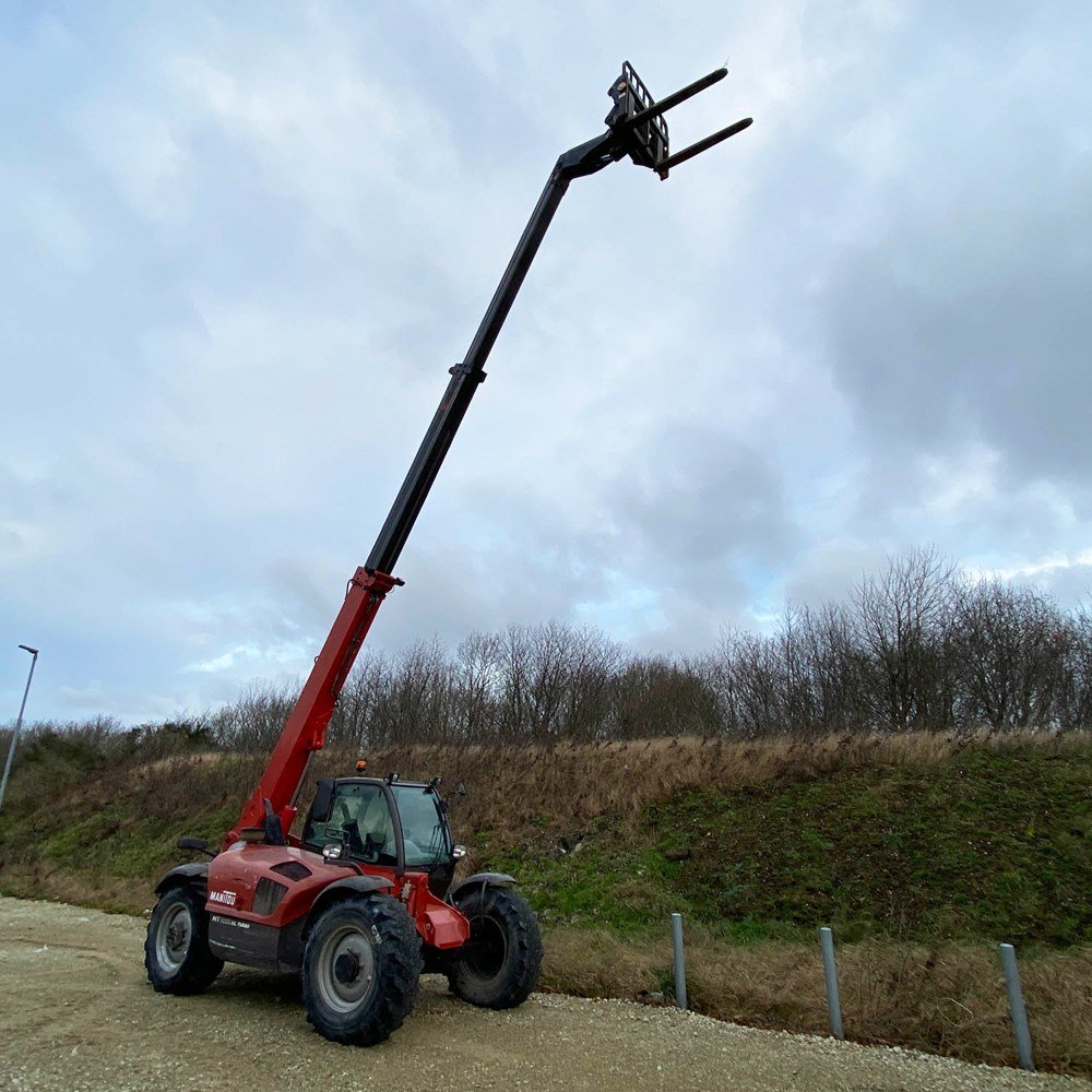 Manitou MT 1033 19 manitou mt 1033 – 10 m – 4 266 h – 2008