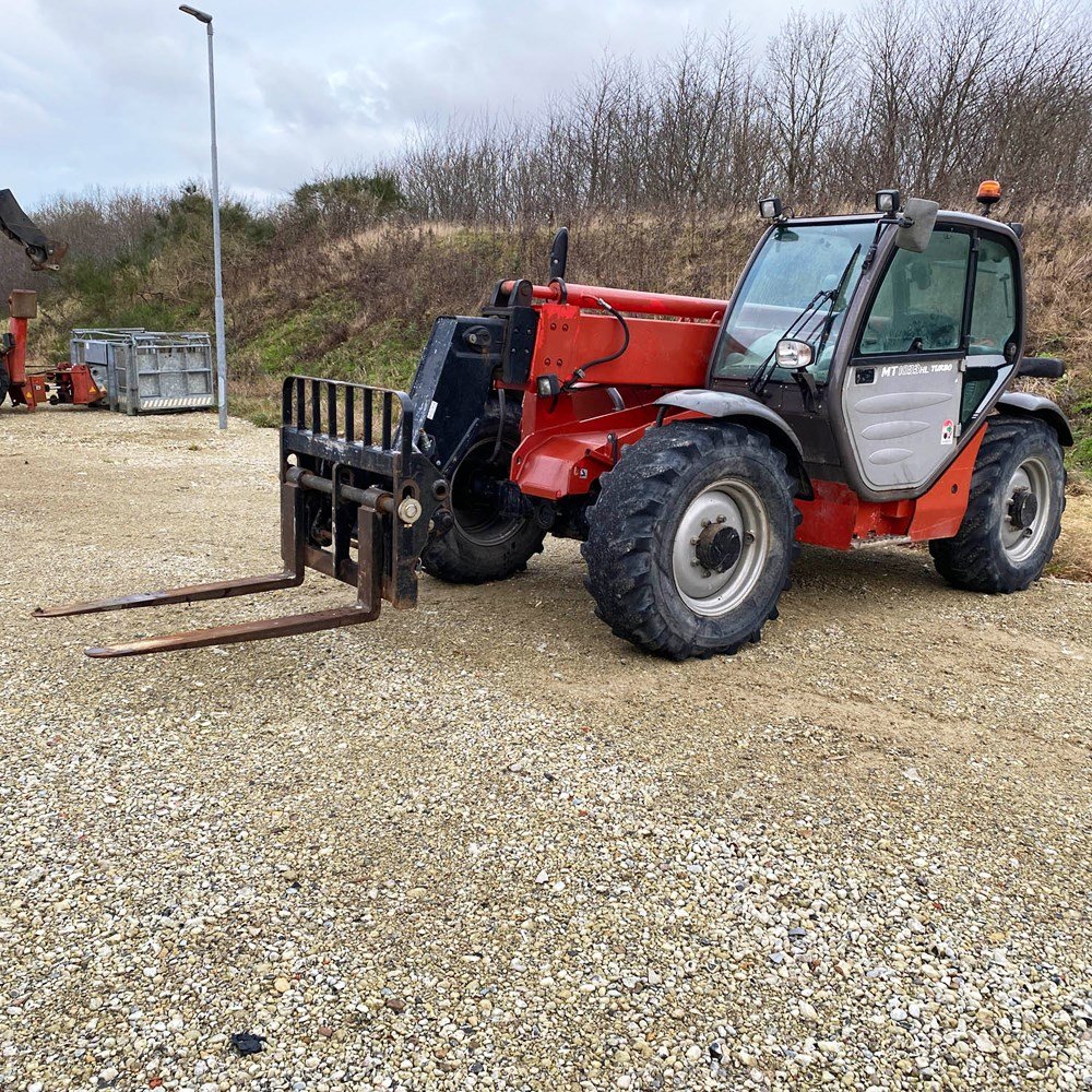 Manitou MT 1033 21 manitou mt 1033 – 10 m – 4 266 h – 2008