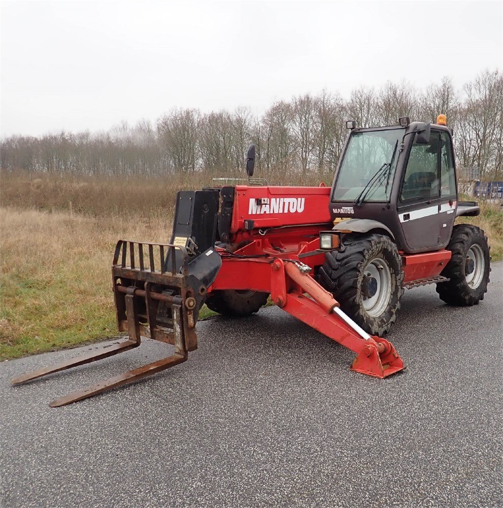 Manitou MT 1340 SLT Ultra 8 manitou mt 1340 slt ultra – 13 m – 4 450 h – 2005