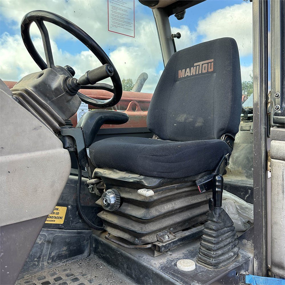 Manitou MT 1740 7 manitou mt 1740 – 17 m – 6 407 h – 2004