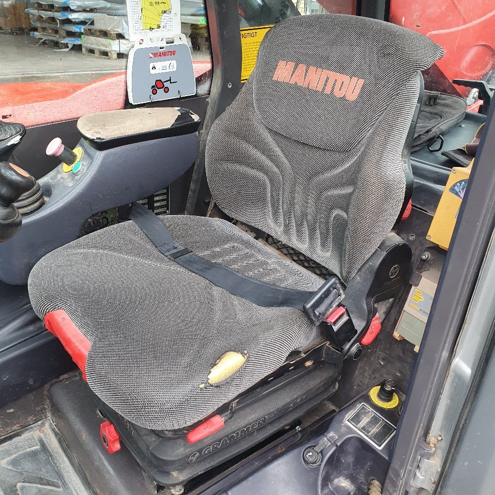 Manitou MT 1840 4 manitou mt 1840 – 18 m – 4 200 h – 2008 (télécommande + panier)