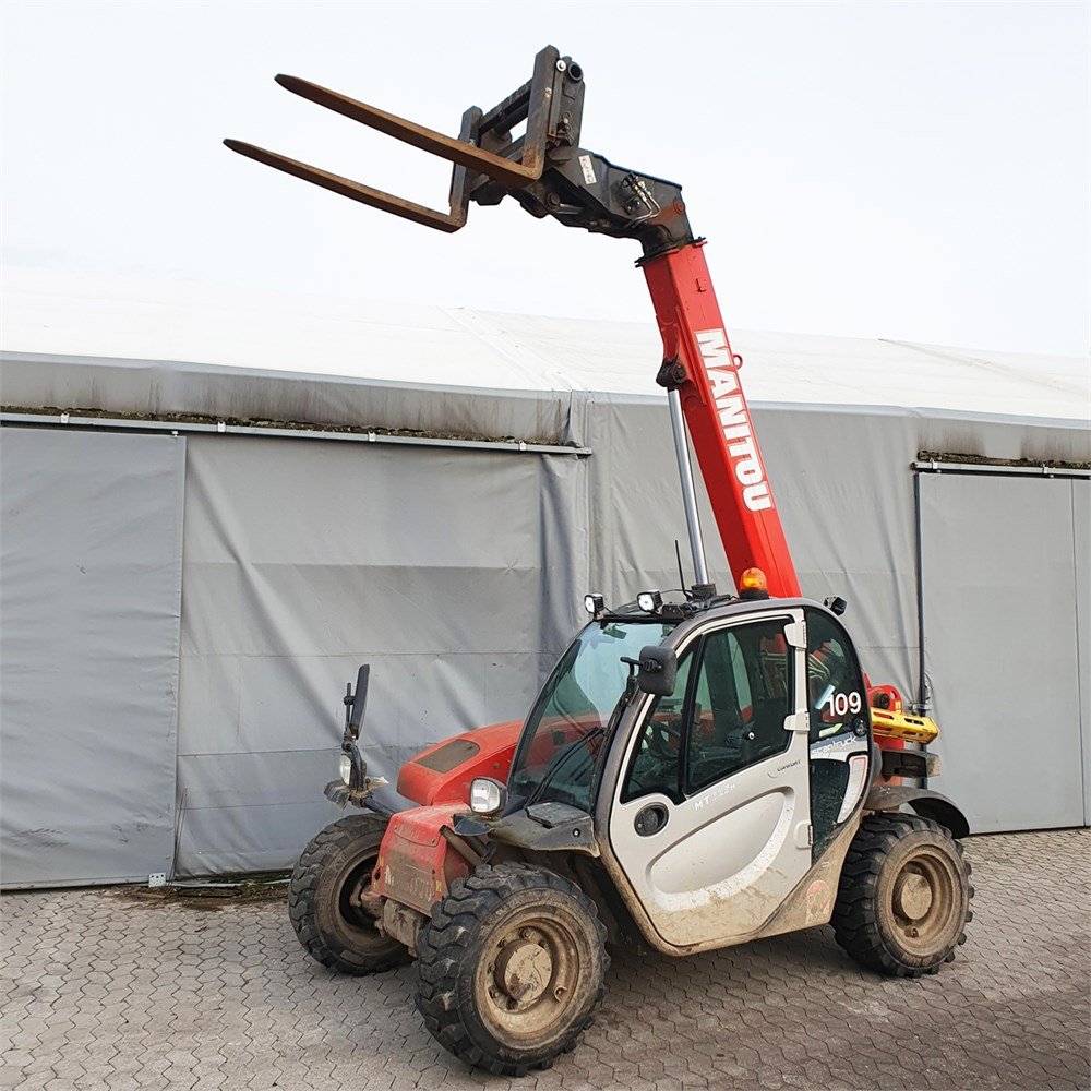 Manitou MT 625 H Comfort 2 manitou mt 625 h comfort – 5,85 m – 6 250 h – 2014