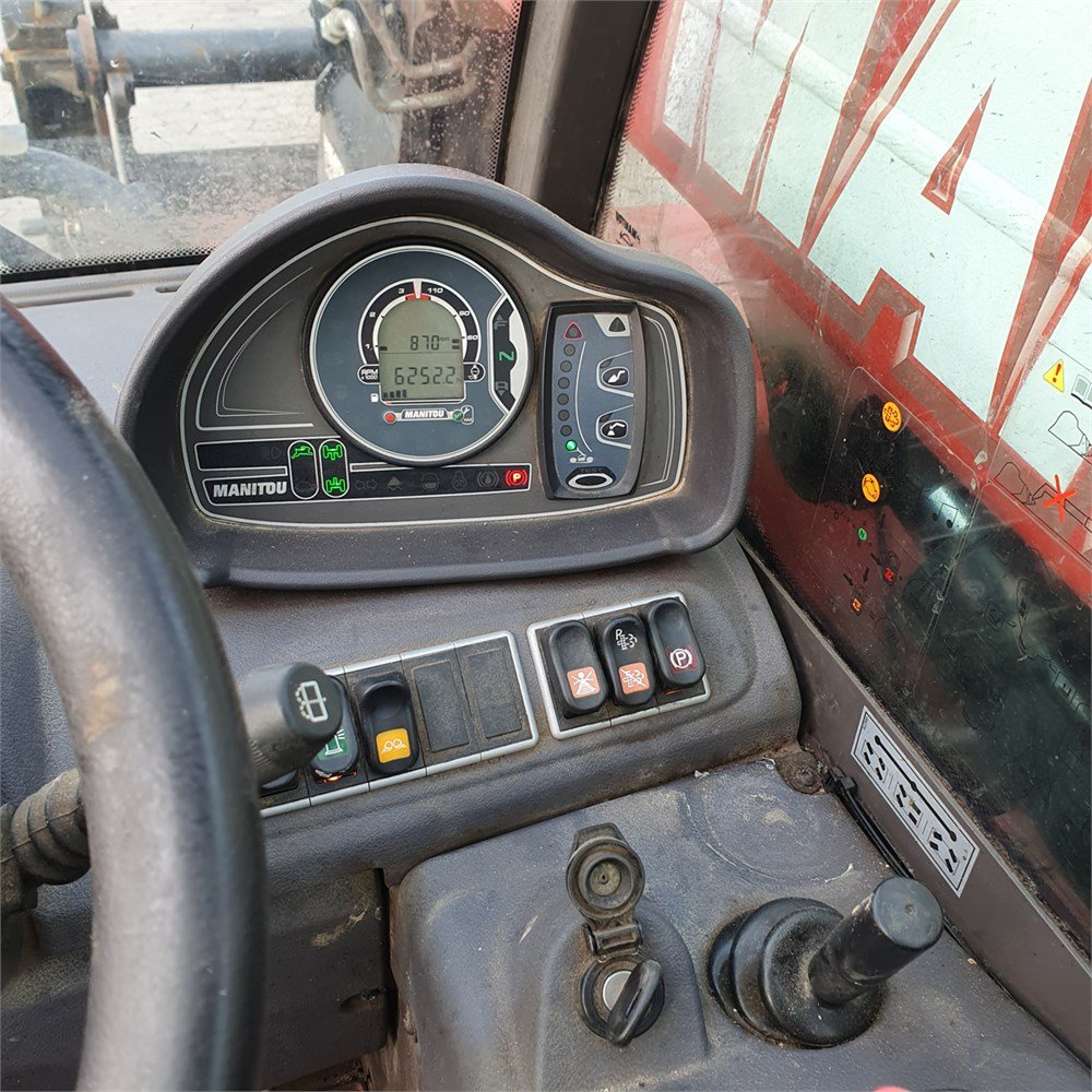 Manitou MT 625 H Comfort 3 manitou mt 625 h comfort – 5,85 m – 6 250 h – 2014