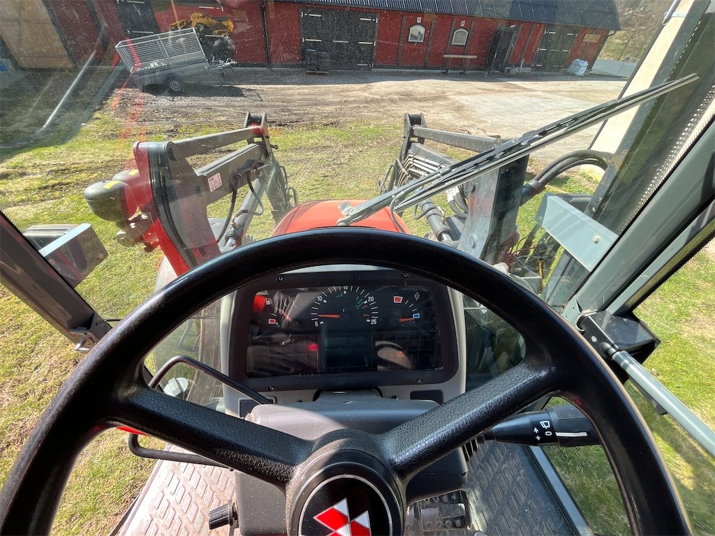 Massey Ferguson 4335-4 8 massey ferguson 4335 4 – 79 ch – 2002 – 3 876 h