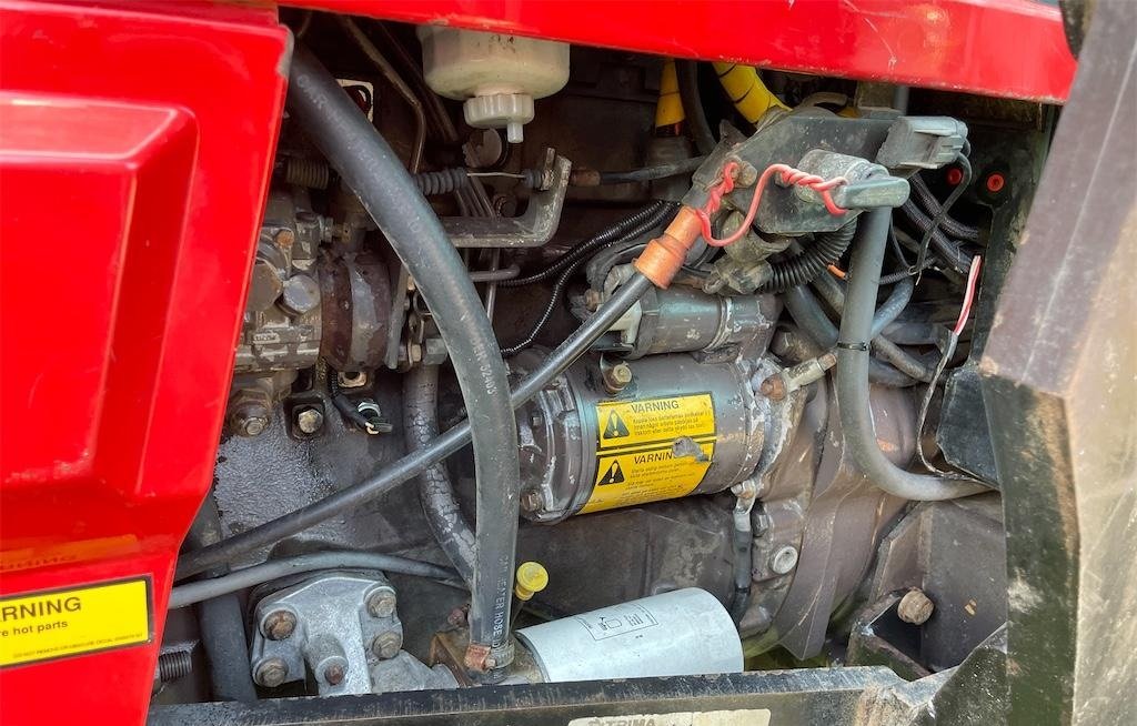 Massey Ferguson 6150 4WD 10 massey ferguson 6150 4wd – 97 ch – 6 437 h – 1998