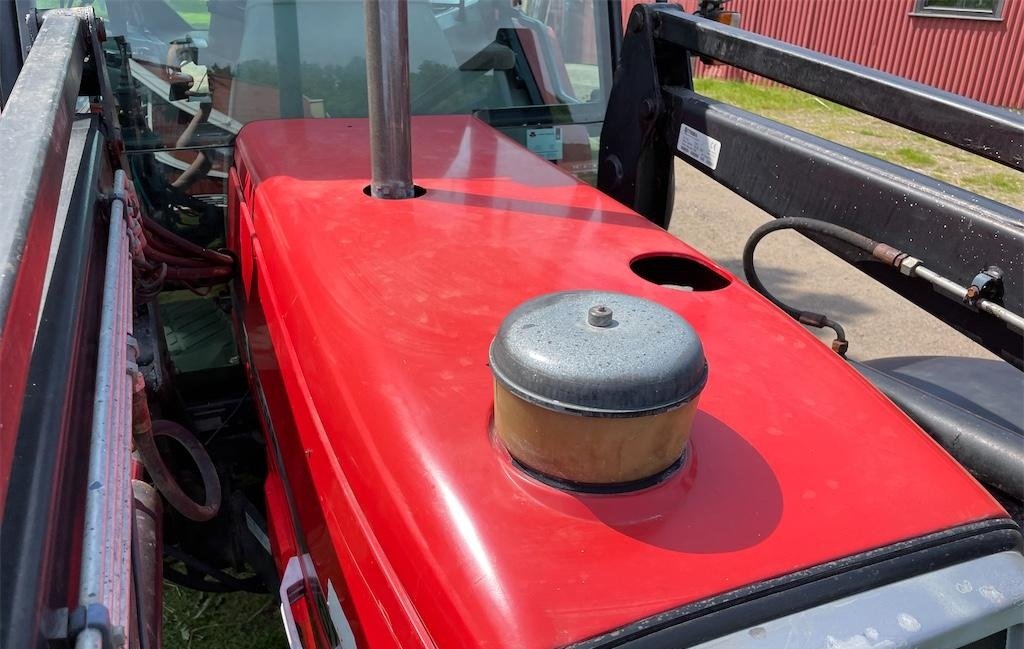 Massey Ferguson 6150 4WD 16 massey ferguson 6150 4wd – 97 ch – 6 437 h – 1998