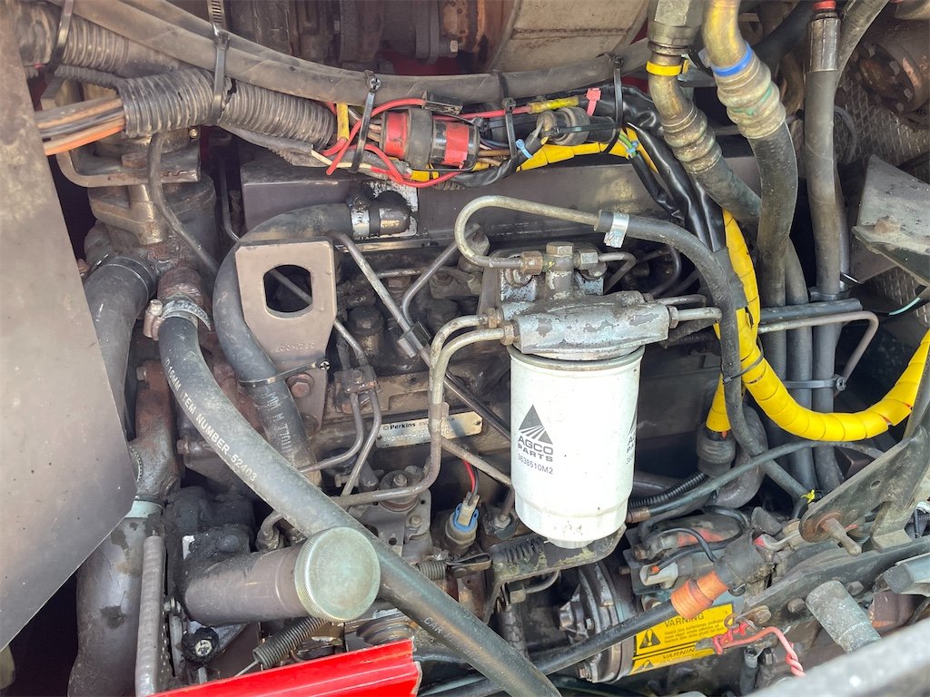 Massey Ferguson 6150 4WD 37 massey ferguson 6150 4wd – 97 ch – 6 437 h – 1998