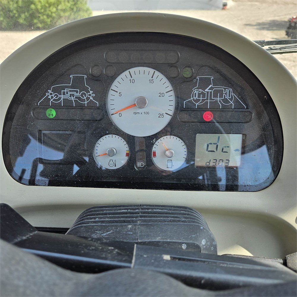 Massey Ferguson 6480 6 massey ferguson 6480 145 ch 8 574 h 2004