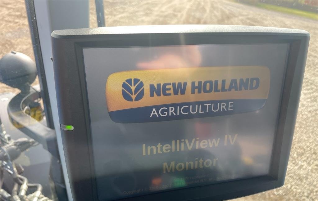 NEW HOLLAND 16 new holland t6.175 175 ch 2019 1 761 h
