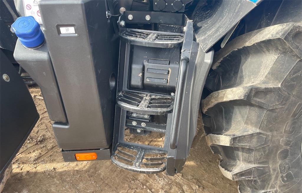 NEW HOLLAND 23 new holland t6.175 175 ch 2019 1 761 h