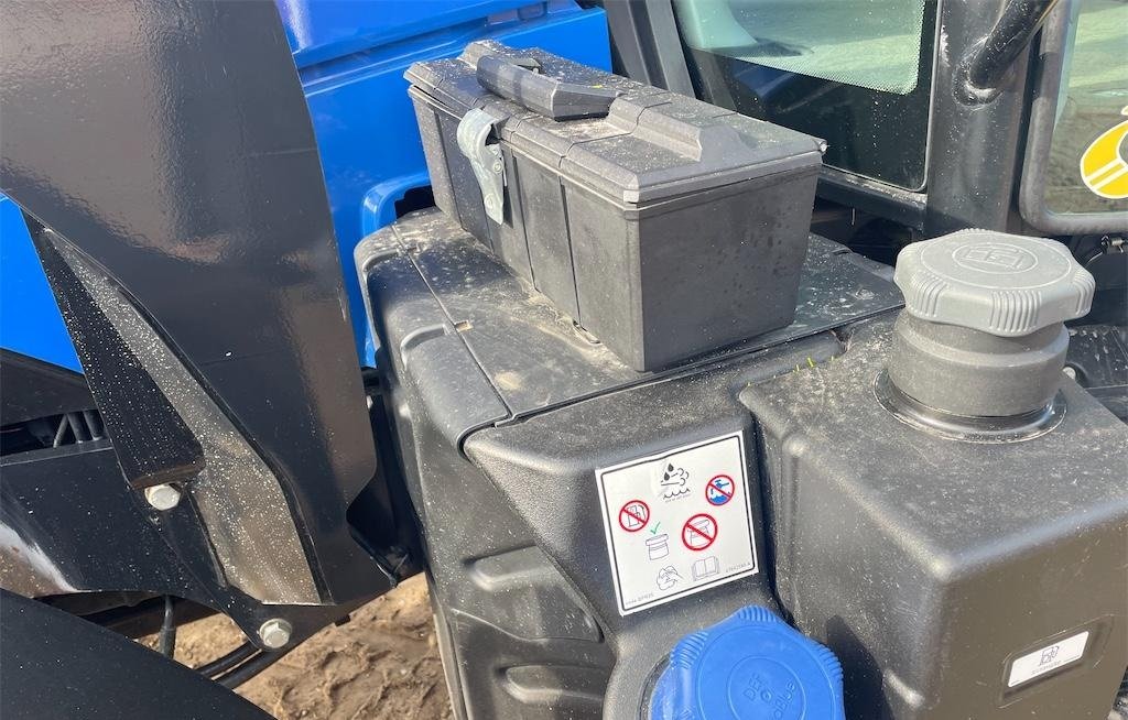 NEW HOLLAND 24 new holland t6.175 175 ch 2019 1 761 h