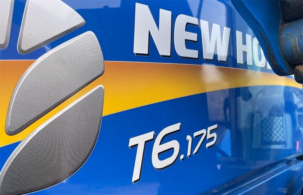 NEW HOLLAND 29 new holland t6.175 175 ch 2019 1 761 h