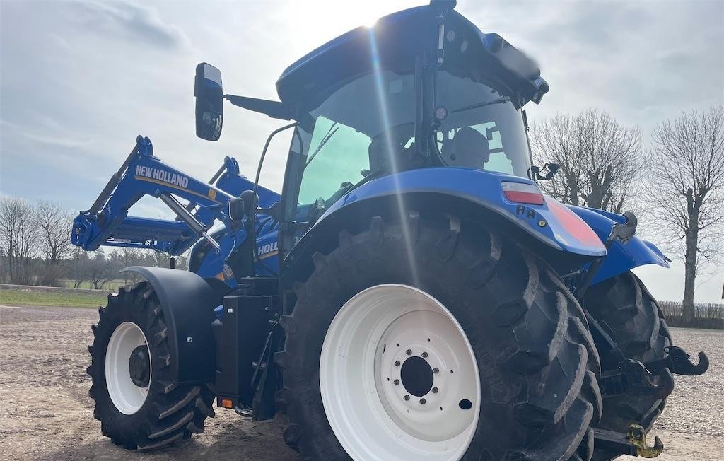 NEW HOLLAND 3 new holland t6.175 175 ch 2019 1 761 h