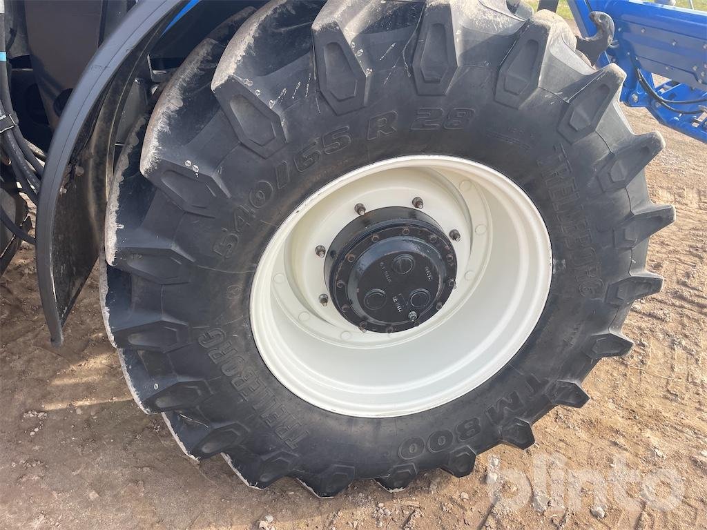 NEW HOLLAND 45 new holland t6.175 175 ch 2019 1 761 h