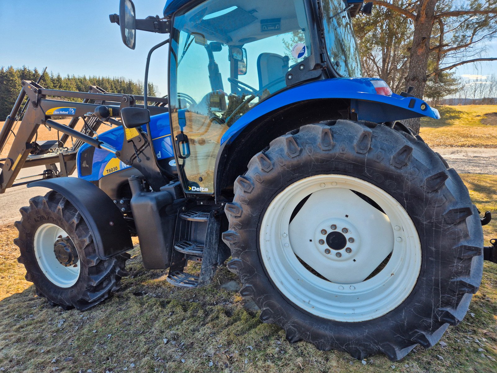 New Holland 6030 8 new holland 6030 117 ch 3 258 h 2008