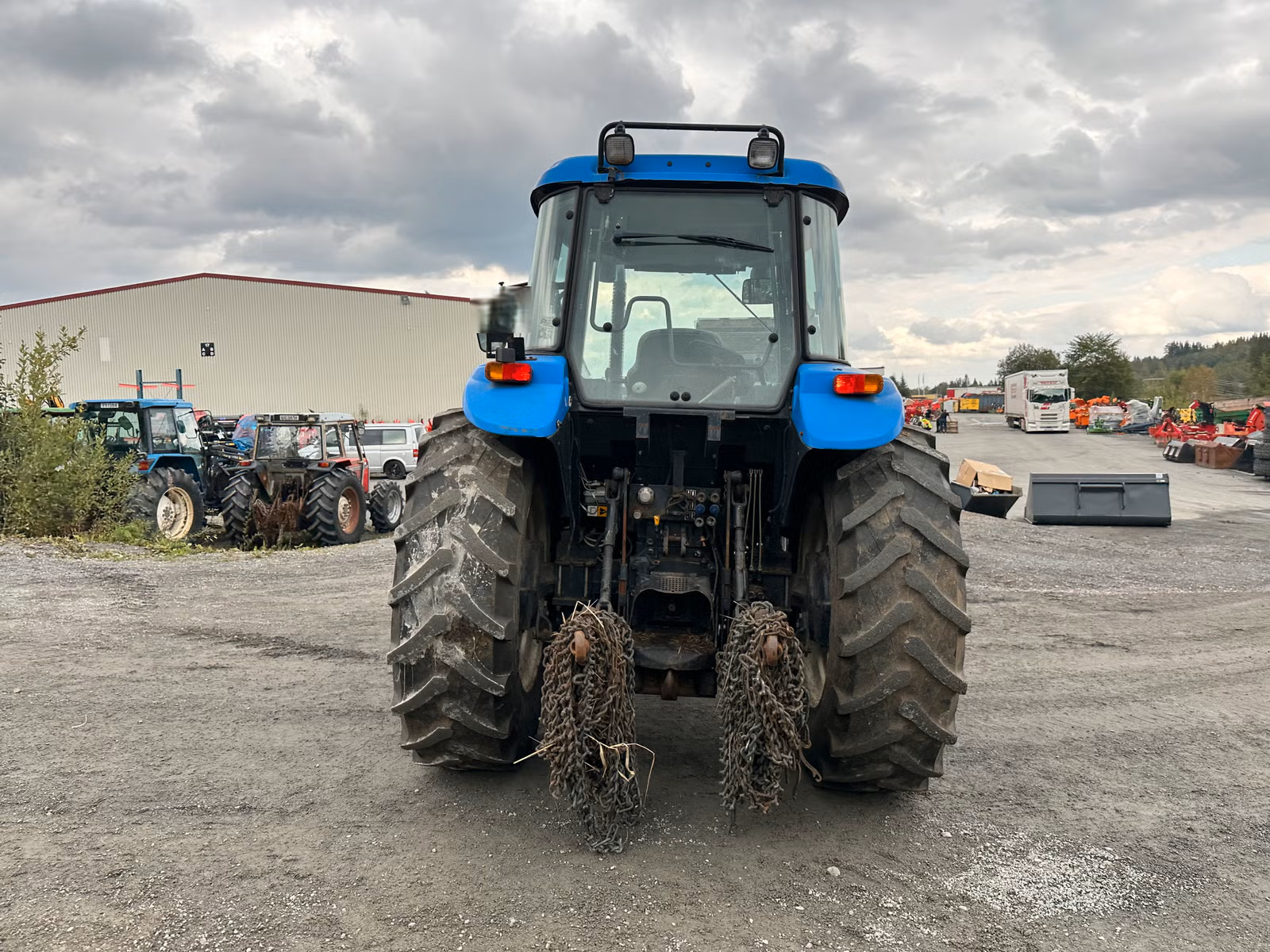 New Holland TD90D 16 new holland td90d – 89 ch – 2 803 h – 2005