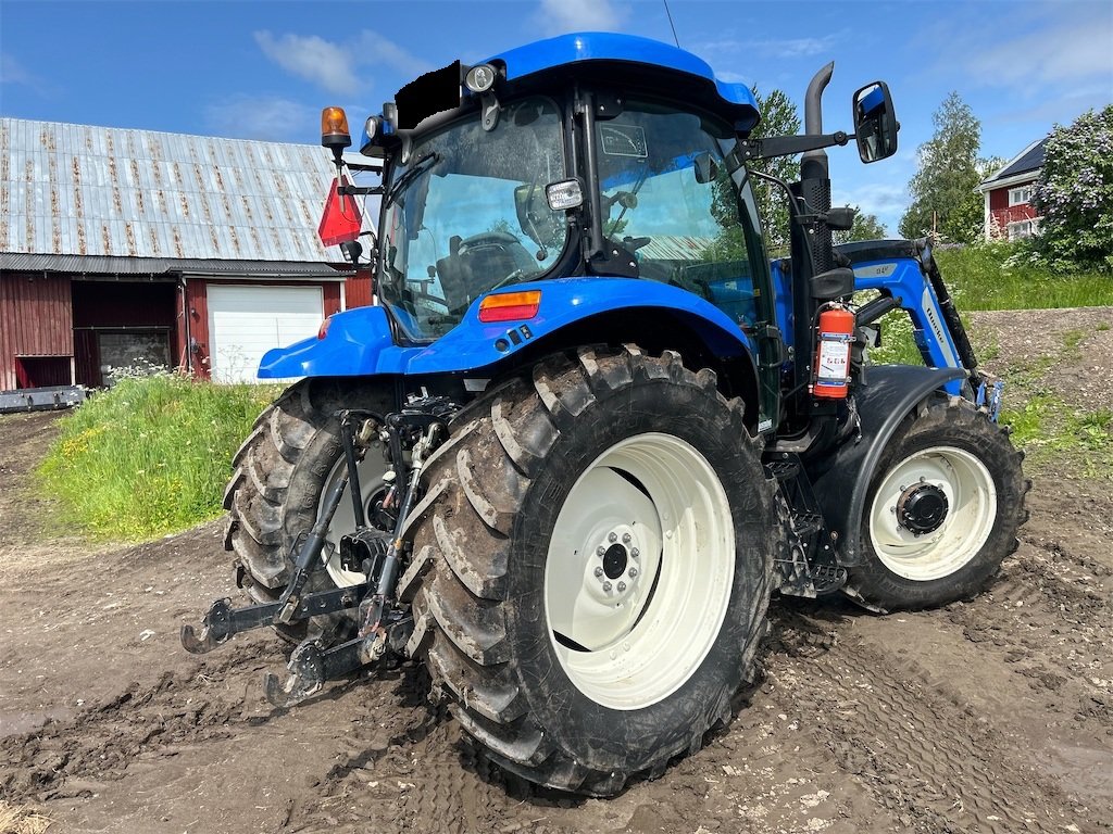 New Holland TS 100A 4WD 3 new holland ts 100a 4wd 101 ch 1 316 h 2005