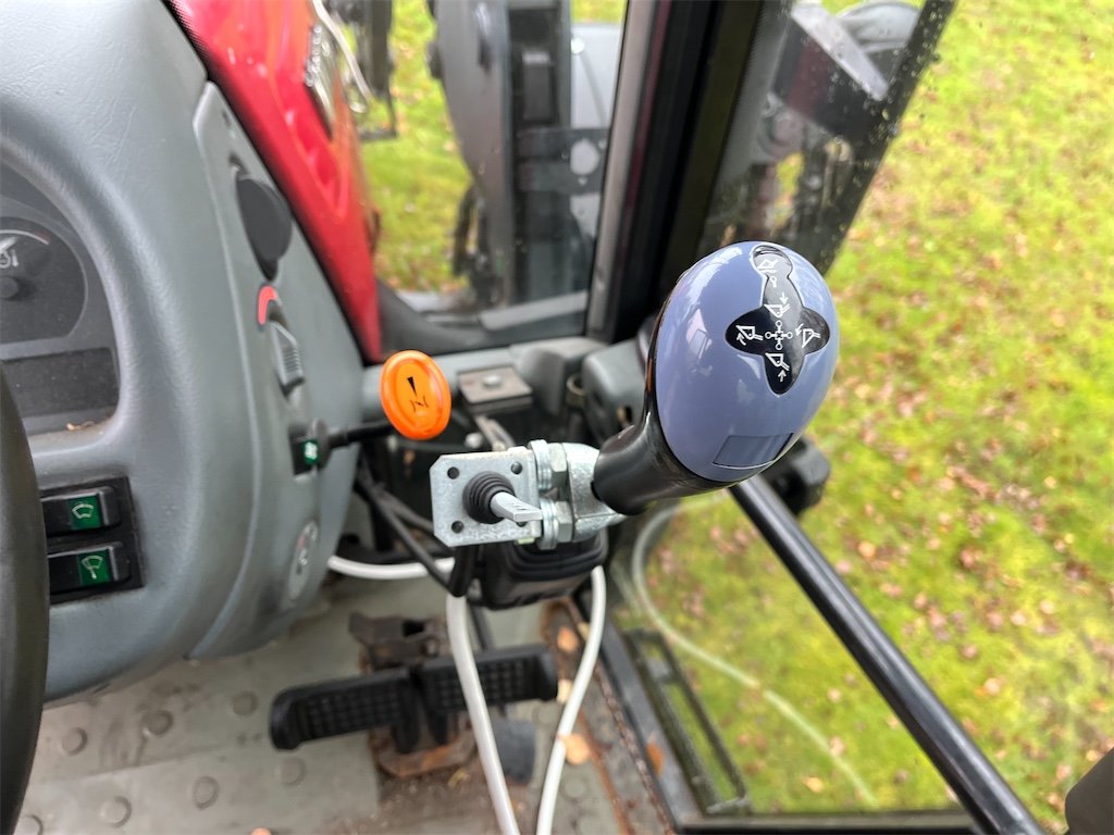 Valtra A75-4 49 valtra a75 4 – 75ch – 2006 – 2 849 h