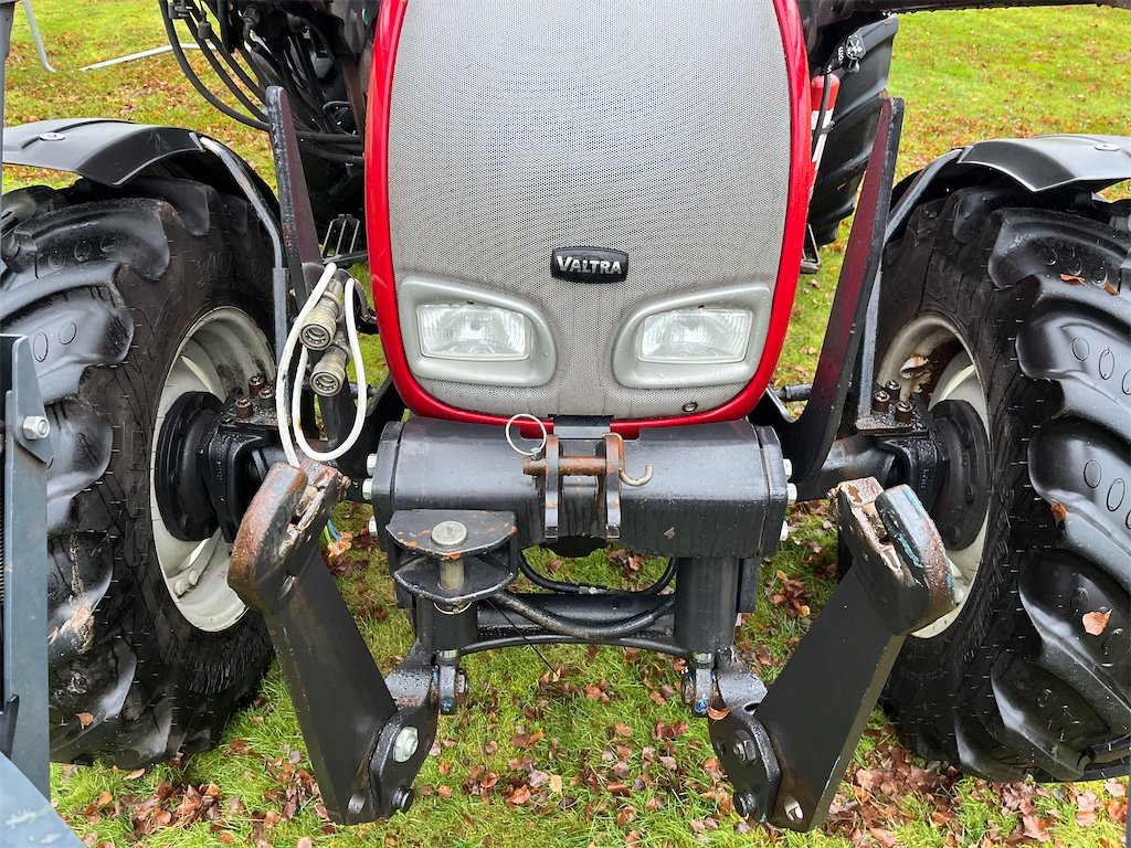 Valtra A75-4 7 valtra a75 4 – 75ch – 2006 – 2 849 h