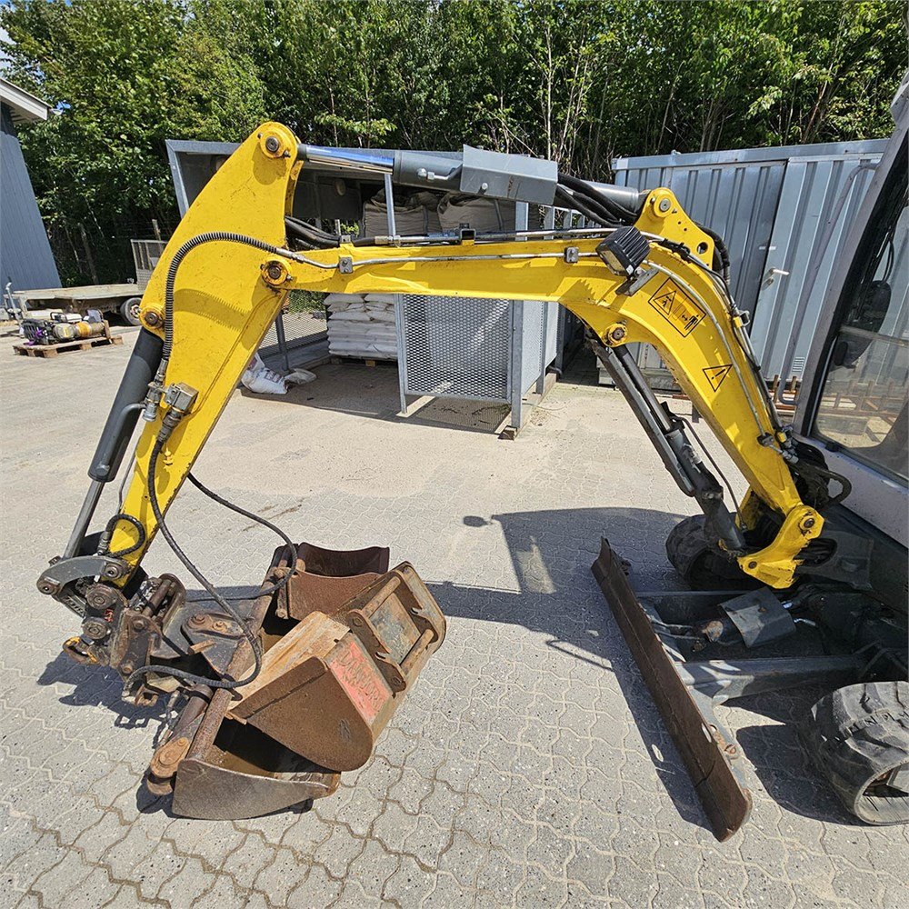 Wacker Neuson ET18 5 wacker neuson et18 2t 2 583 h 2016