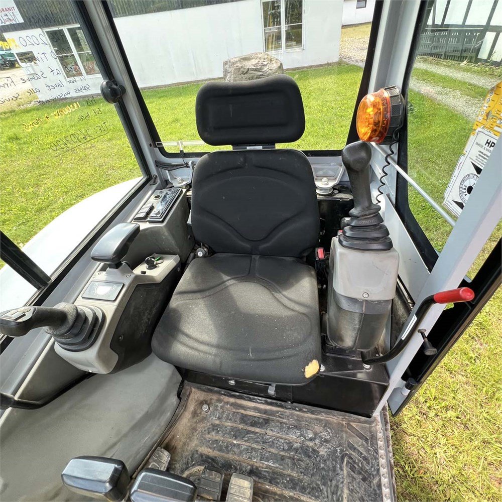 Wacker Neuson EZ26 3 wacker neuson ez26 2t6 2 230 h 2020