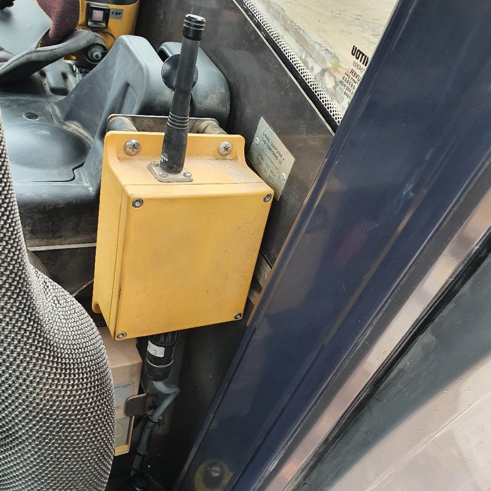 a637093f-df4e-4d1d-87c5-afd660f09bb7_largesize manitou mt 1840 – 18 m – 4 200 h – 2008 (télécommande + panier)