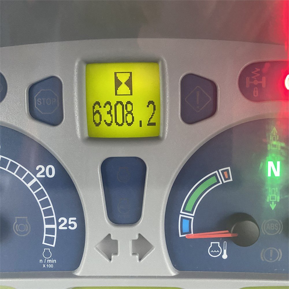 a9e70ed8-686c-4b18-8b0a-8231b46719f0_largesize new holland t7.220 – 167 ch – 2013 – 6 308 h