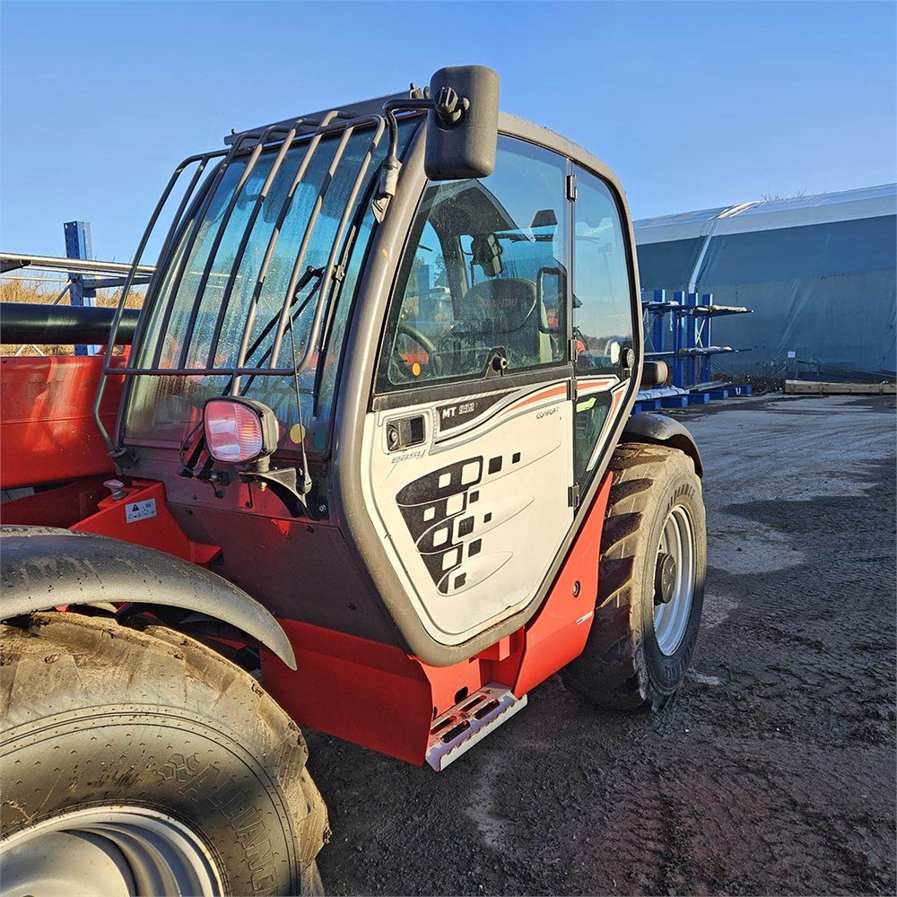 abdf012a-e665-4323-b011-b0eaabb16cd6_largesize manitou mt932 easy 75d – 9 m – 1 555 h – 2017