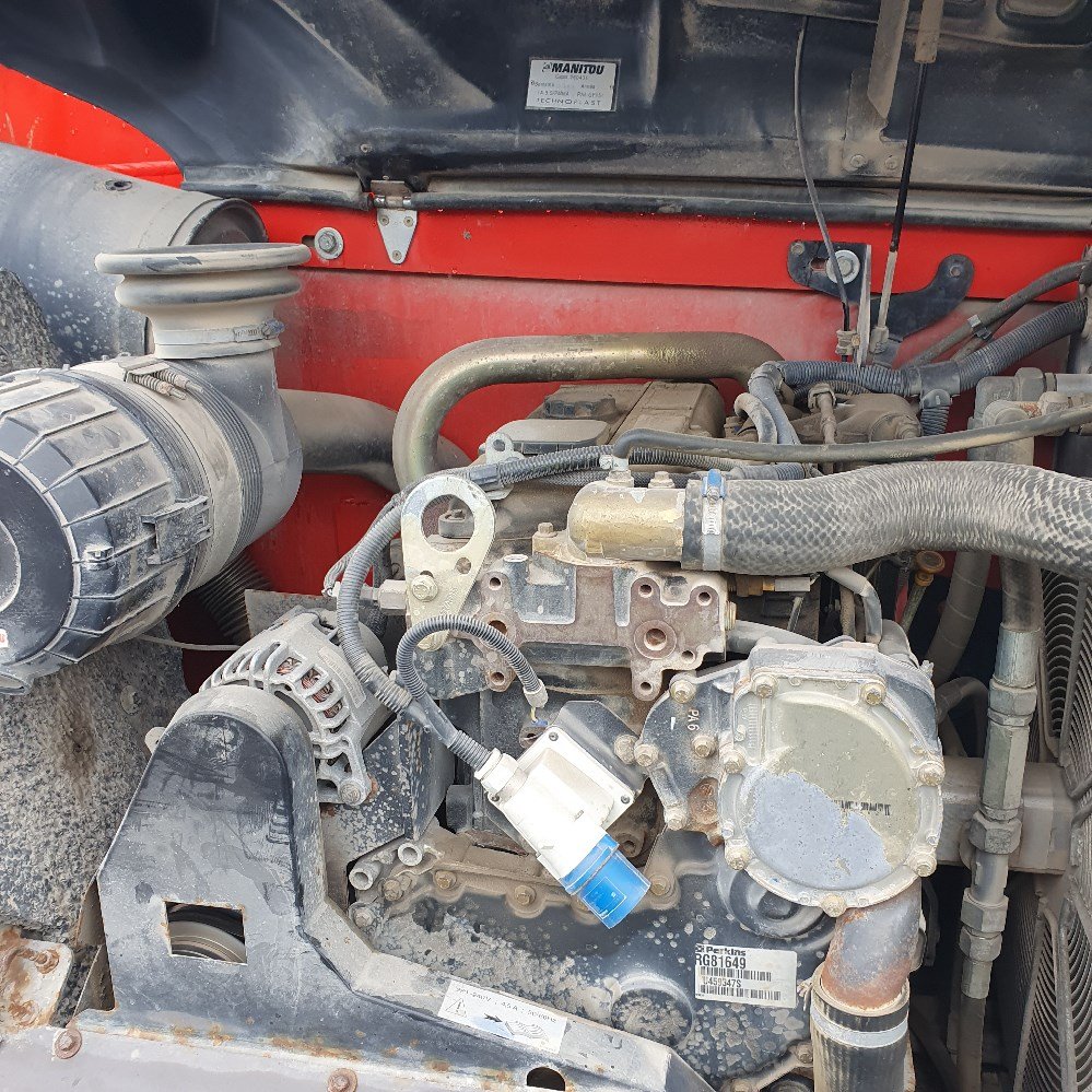 abed7eff-1fc7-49ff-a4b1-6f347bb4b559_largesize manitou mt 1840 – 18 m – 4 200 h – 2008 (télécommande + panier)