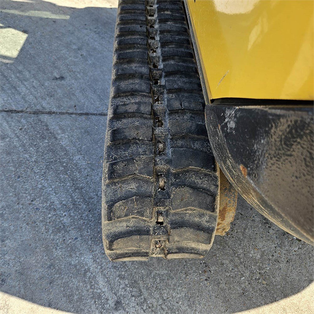 b297982c-9a09-40a3-8ecf-a598200091ef_largesize yanmar sv19 vt 2t 565 h 2022