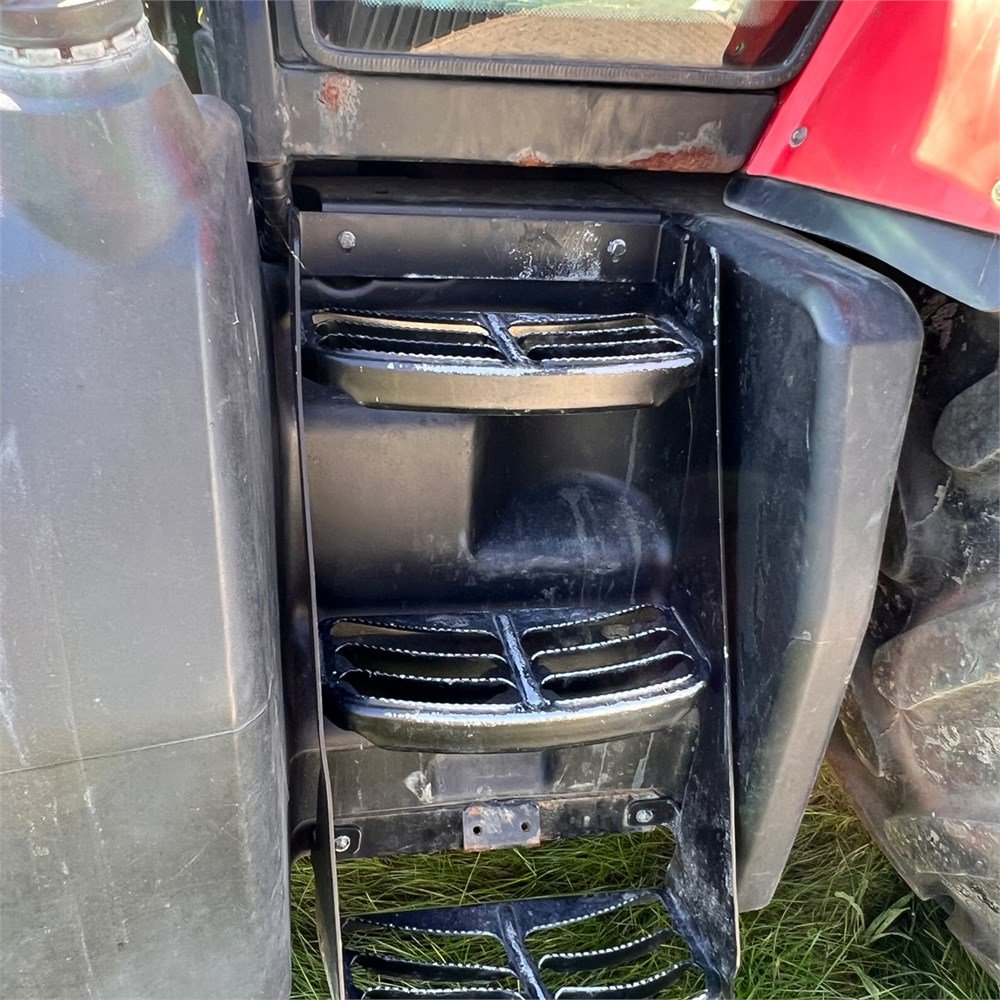 b404f51e-54fc-4fdb-b8bf-cfec9abb2ca7_largesize massey ferguson 6480 – 147 ch – 2008 – 7 700 h