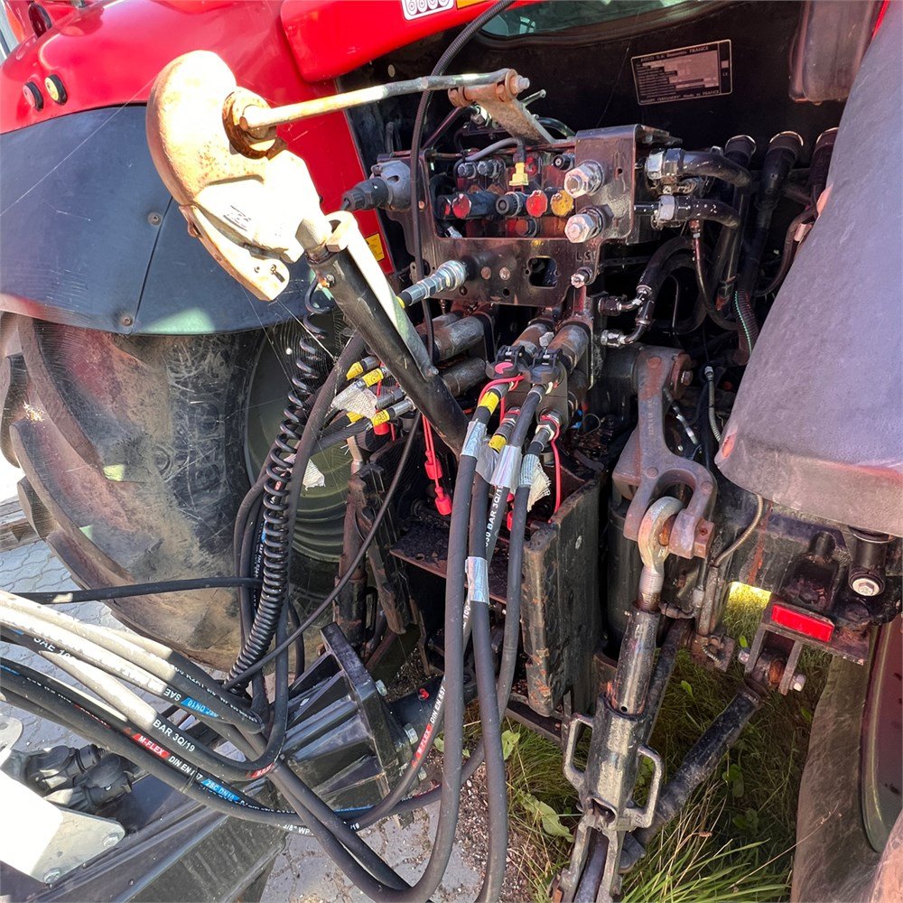 b5a91a94-7ace-4856-b6f6-7cf757d1ce38_largesize massey ferguson 6480 – 147 ch – 2008 – 7 700 h