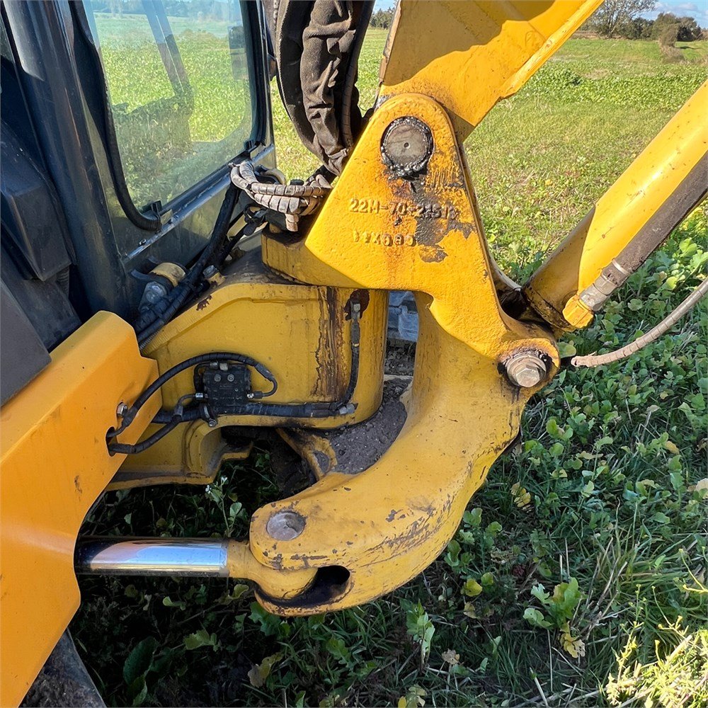 b77cf793-d92b-4f90-9e7d-44b91c9300a3_largesize komatsu pc55mr 3 – 5t3 – 4 625 h – 2012