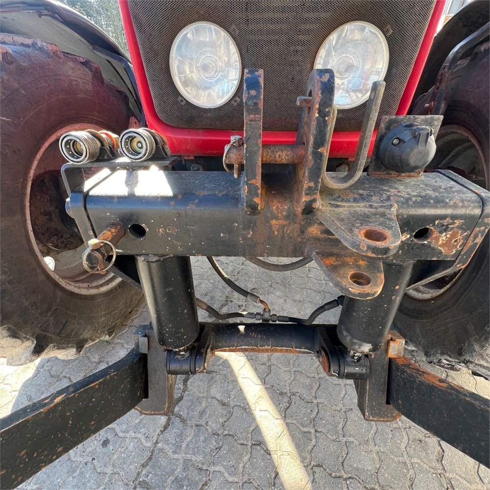 b7ee3ee6-dd00-4b9a-859d-5f9f50a582b5_largesize massey ferguson 6480 dyna 6 – 145 ch – 2007 – 3 678 h