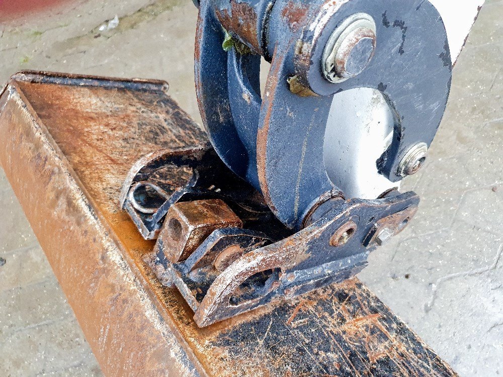 bf3a0125-833e-449d-a097-4c81a2dfdc36_largesize bobcat e 20 – 2t – 475 h – 2019