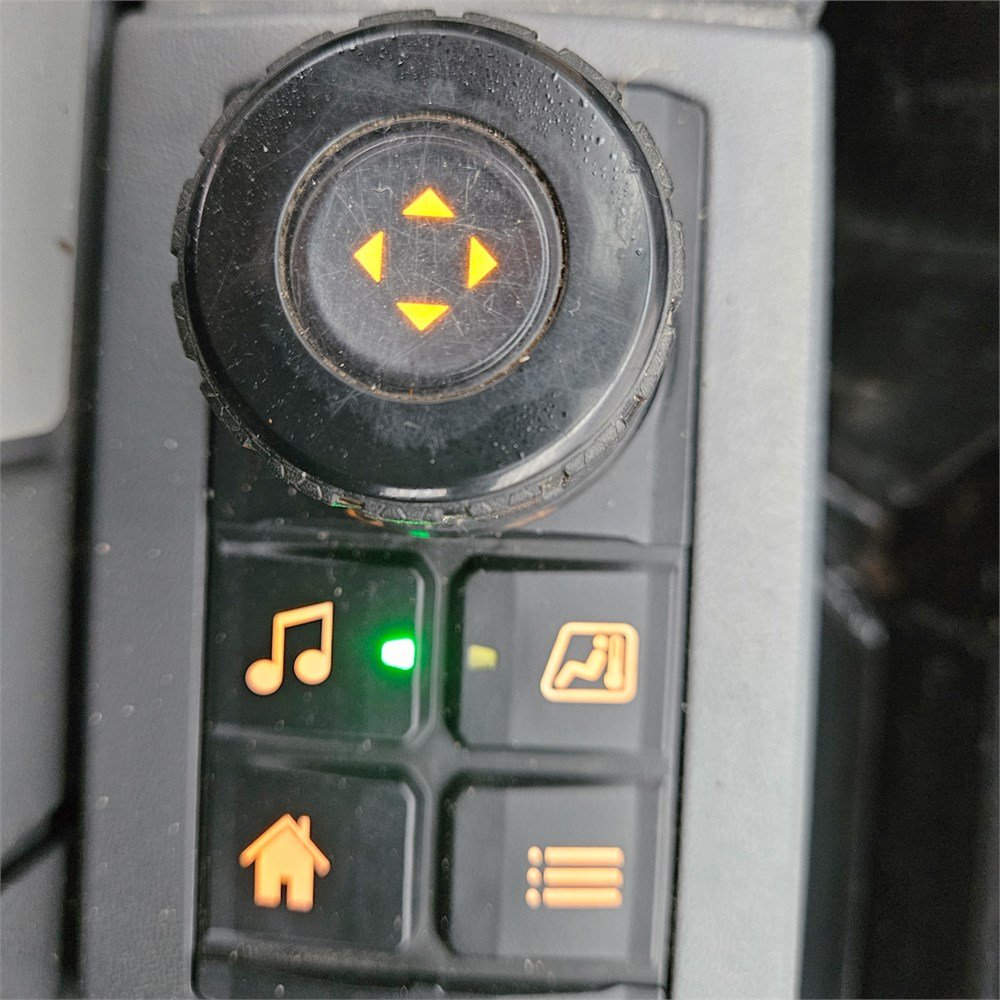 bfac2c86-5ad7-4e2c-90ac-5a63527464a6_largesize caterpillar 301.6 – 2t – 2 895 h – 2019