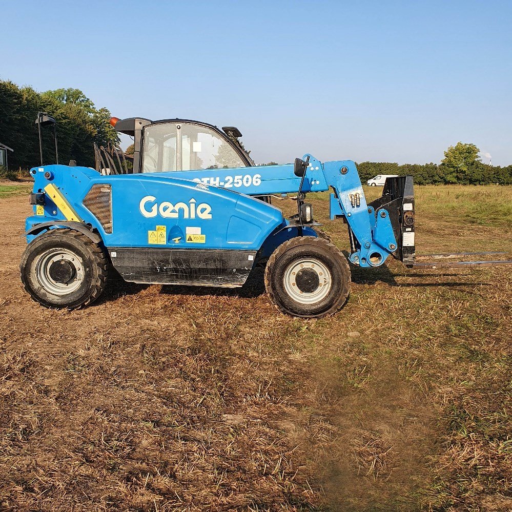 bfbdb051-74fc-43d8-b402-0f6b50dc425b_largesize genie gth 2506 – 5,8 m – 2 350 h – 2015