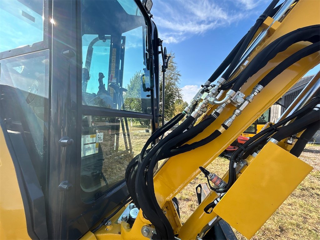 big_202696_2365242 komatsu pc26mr 5 – 2t7 – 739,7 h – 2022