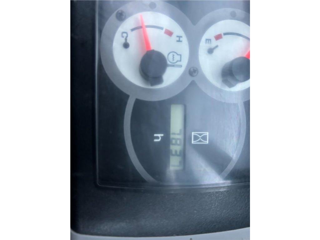 big_202696_2624792 komatsu pc26mr 5 – 2t7 – 739,7 h – 2022