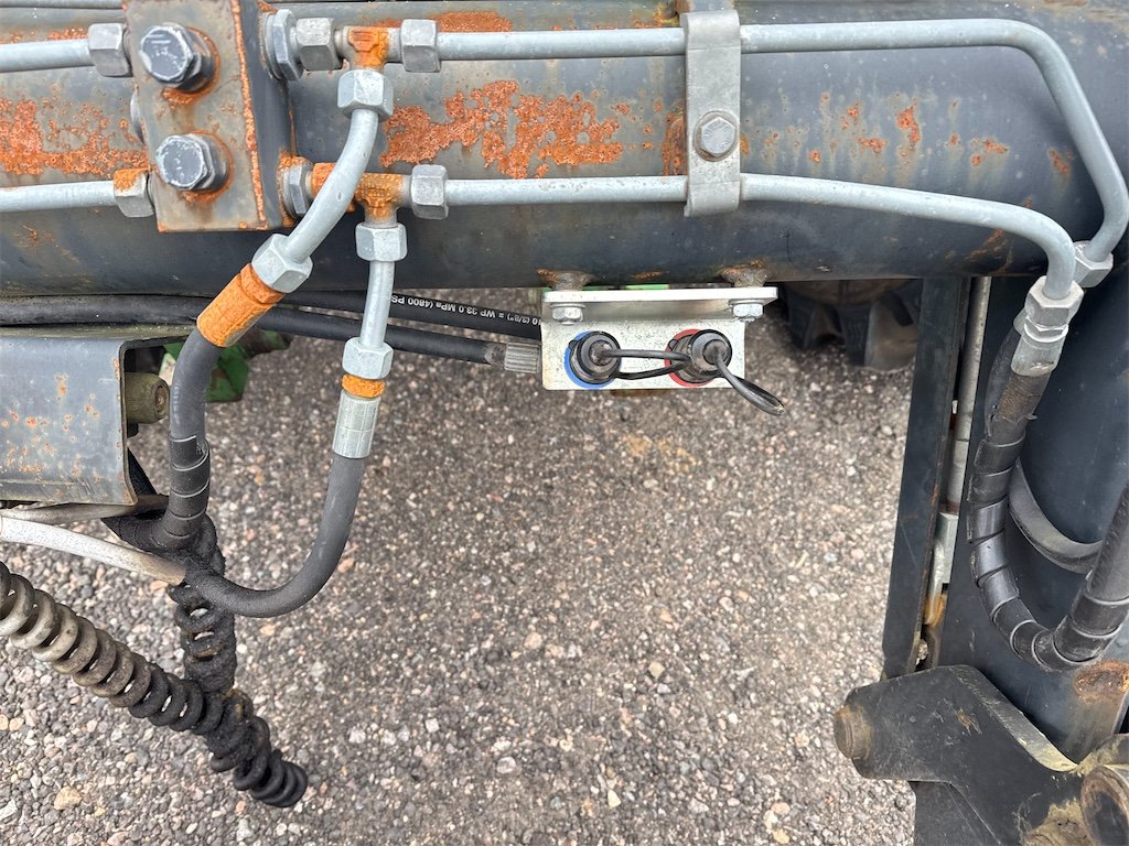 big_218263_2766183 john deere 6600 4wd – 110 ch – 1994 – 7 623 h